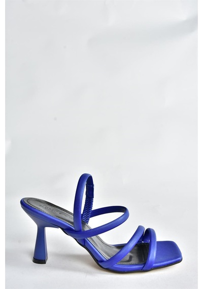 Fox Shoes Saks Mavi İnce Topuklu Kadın Ayakkabı P404471009 Saks Mavi