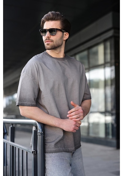 Madmext Siyah %100 Pamuklu Bisiklet Yaka Oversize Erkek Tişört E7177 Siyah