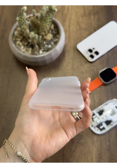Apple iPhone Xr Uyumlu Süper İnce Mat Ultra Thin Silikon Kılıf Buzlu Beyaz