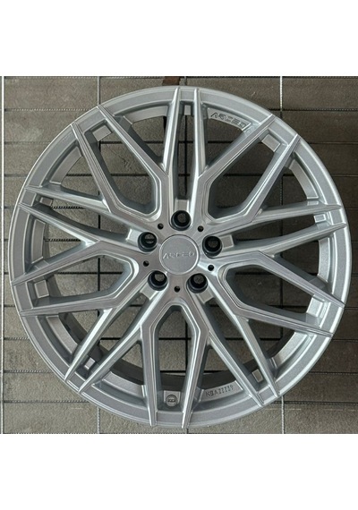 5 100 18 8.0 Et45 Ch57.1 Silver Diamond Arceo Valencia Jant