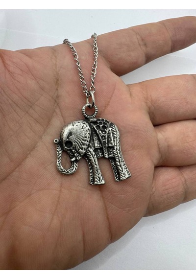 Tayland Fil Figürlü Metal Kolye 60 Cm Zincir Şans Ve Güç Sembolü Çok renkli