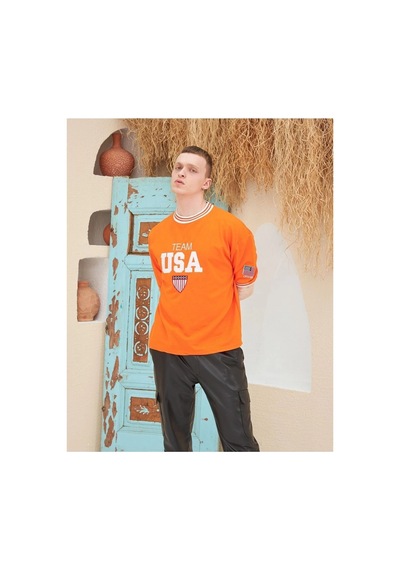 Erkek Bisiklet Yaka Tişört Nakış İşlemeli Kısa Kol Oversize T-shirt - Turuncu