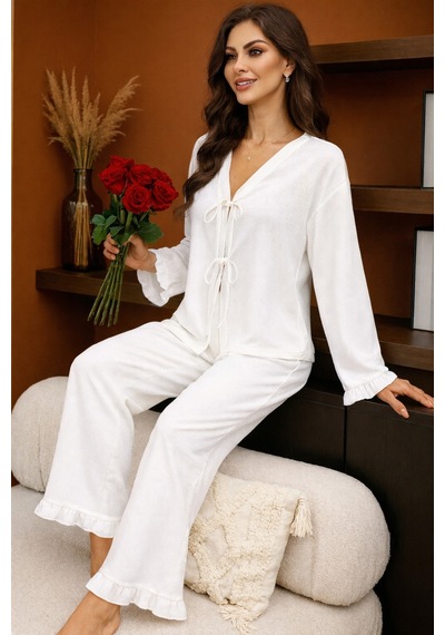 Elmoda Kadın Beyaz Volan Detaylı Önü Bağlamalı Pijama Takımı Beyaz Beyaz
