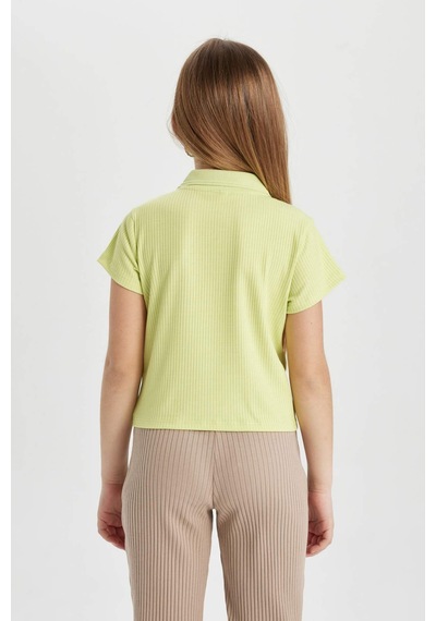 DeFacto Kız Çocuk Slim Fit Dar Kesim Polo Yaka Basic Düz Fitilli Kaşkorse Kısa Kollu Tişört Z7794A624SMGN664
