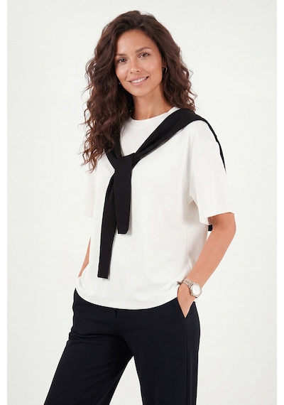 Lela Rahat Kalıp Bisiklet Yaka Omuz Şal Detaylı T Shirt Bayan T Shirt 5867044 Ekru-siyah