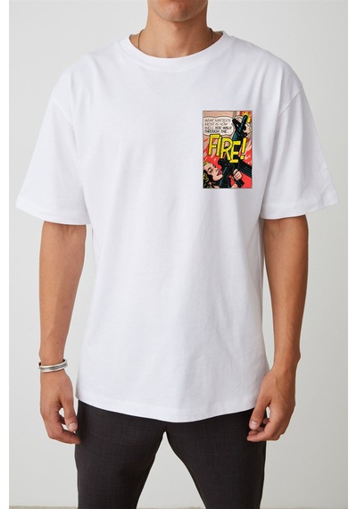 Thewert Unisex Ateş Metni Çizgi Roman Baskılı Beyaz Oversize Tshirt