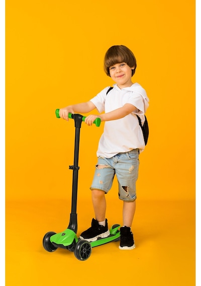 Lisanslı L3 Kolay Katlanabilir Işıklı Orta Gövde Ve Işıklı Tekerlekli Çocuk Scooter Turuncu Yeşil