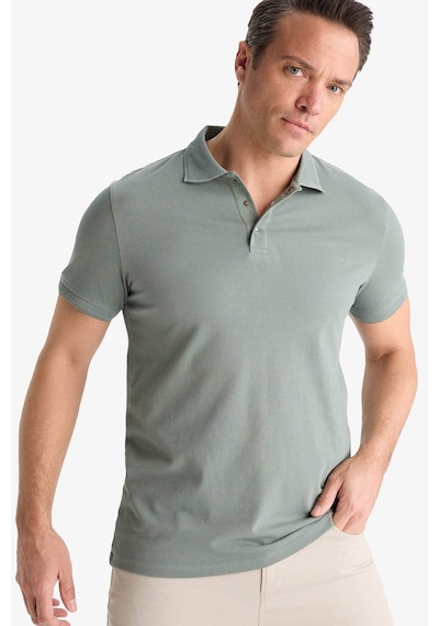 DeFacto Slim Fit Dar Kesim Polo Yaka Kısa Kollu Dokulu Basic Düz Tişört T5259AZ25SMGN1153