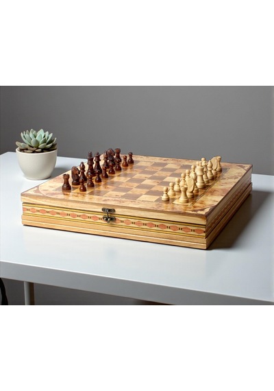El Yapımı Lüks Nakış İşlemeli Doğal Ahşap Sandıklı Premium Satranç Takımı 45x45 Cm. Hediyelik Set 2