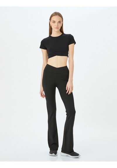 Koton Crop Bisiklet Yaka Basic Slim Fit Spor Tişört Siyah 5wak10327nk Siyah