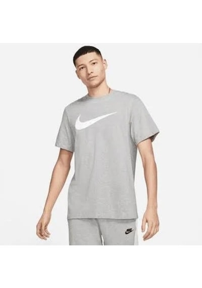 Nike Sportswear Swoosh Tişört