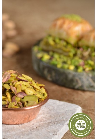 Yörem Afyon Gaziantep'in Yaratıcı Tarifler İçin Kavrulmamış Çiğ File Boz Antep Fıstığı Pistacia Vera 35gr. 35 G