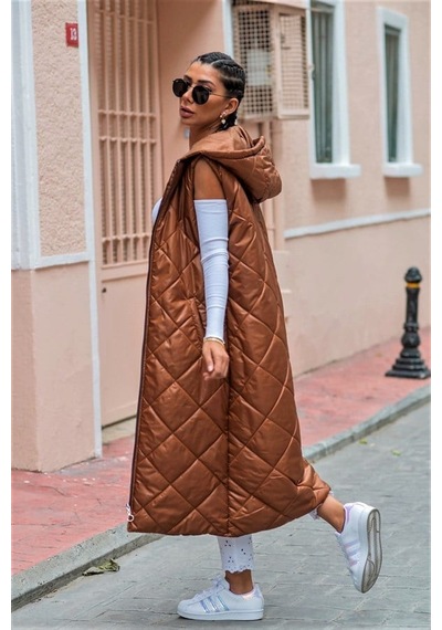 Veraura Lifestyle Kahverengi Kapüşonlu Cepli Baklava Desen Uzun Şişme Yelek
