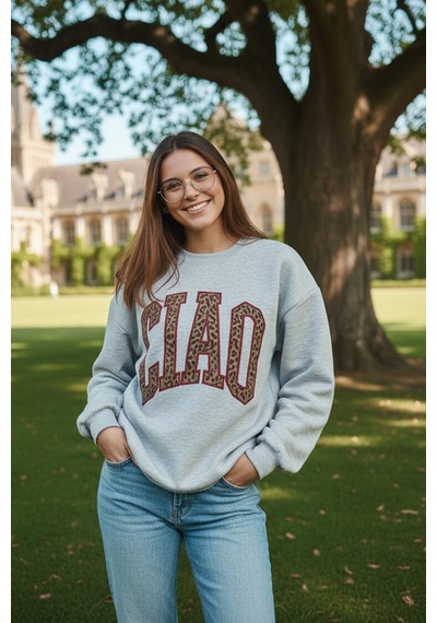 Fashion Friends Cıao Büyük Fontlu Leopar Desen Yazılı Salaş Bol Kadın Kışlık Ofis Kolej Sweat Gri Fashion Friends Cıao Büyük Fontlu Leopar Desen Yazılı Salaş Bol Kadın Kışlık Ofis Kolej Sweat Gri