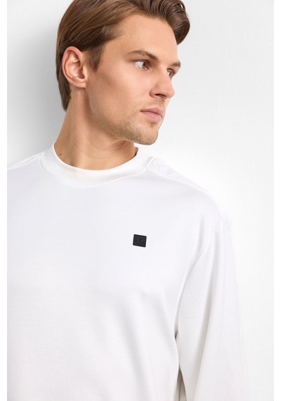Backandbond Beyaz Regular Fit Bisiklet Yaka Sweatshirt