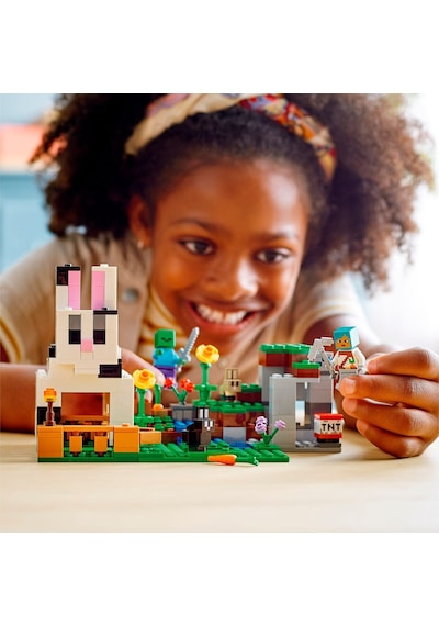 LEGO® Minecraft 21181 Tavşan Çiftliği 340 Parça