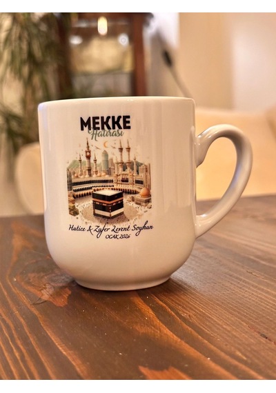 Kişiye Özel İsimli, Kâbe Görselli Mekke Hatırası Porselen Elite Kupa Bardak Çok Renkli