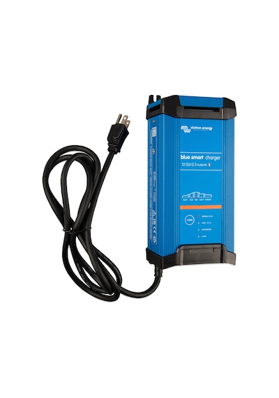 Blue Smart Ip22 Charger 12-30 3 230V Cee 7-7