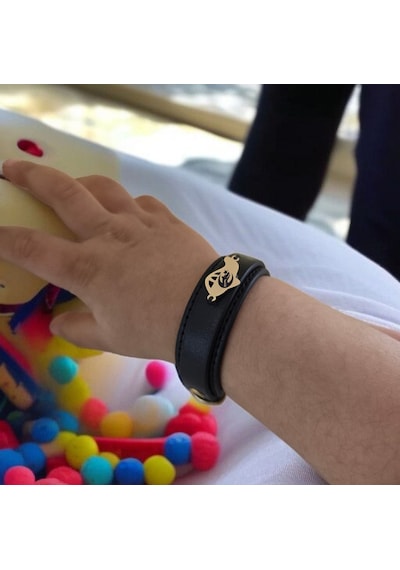 Archin Göktürk Temalı Uçak Motifli 14 Ayar Altın Plakalı Doğal Siyah Derili Hediye Bileklik-447sembol Göktürk Sembolü Archin Göktürk Temalı Uçak Motifli 14 Ayar Altın Plakalı Doğal Siyah Derili Hediye Bileklik-447sembol Göktürk Sembolü