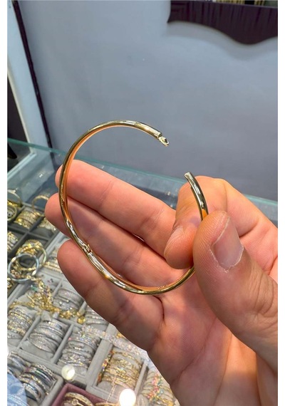 Xuping Bombeli Düz Kelepçe 14k Renk Gold 90672613