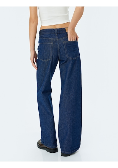 Koton Normal Bel Bol Kalıp Geniş Paça Kot Pantolon - Wide Leg Jeans Koyu İndigo 5sal40144md İndigo Koton Normal Bel Bol Kalıp Geniş Paça Kot Pantolon - Wide Leg Jeans Koyu İndigo 5sal40144md İndigo