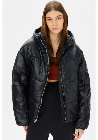 Nike Terma Fit Synthetic Fill Loose Fit Classic Puffer Shine Kadın Bol Kesim Şişme Mont Siyah Siyah