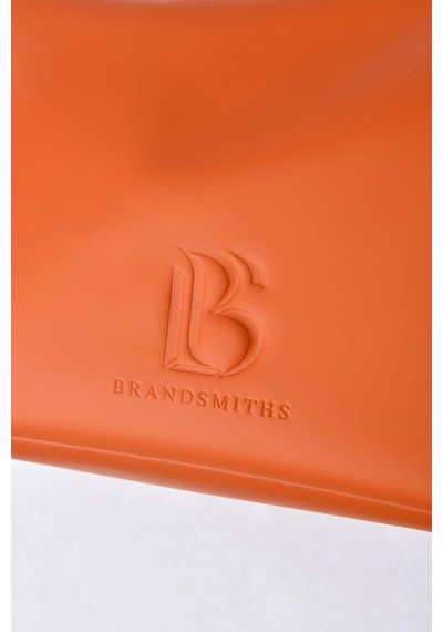 Tangerine Core Grooming Case