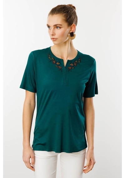 Kadın Açma Yaka Nakış İşlemeli Penye T-shirt Yeşil Yeşil