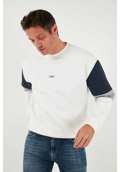 Buratti Pamuklu Relaxed Fit Bisiklet Yaka Şardonlu Renk Bloklu Erkek Sweat 5905298T Ekru Buratti Pamuklu Relaxed Fit Bisiklet Yaka Şardonlu Renk Bloklu Erkek Sweat 5905298T Ekru
