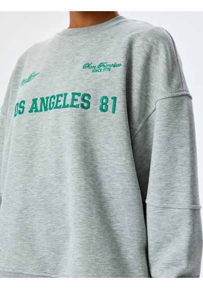 Koton Bisiklet Yaka Pamuk Karışımlı İşlemeli Dikiş Detaylı Oversize Sweatshirt Gri 5sak10169ek Gri Koton Bisiklet Yaka Pamuk Karışımlı İşlemeli Dikiş Detaylı Oversize Sweatshirt Gri 5sak10169ek Gri