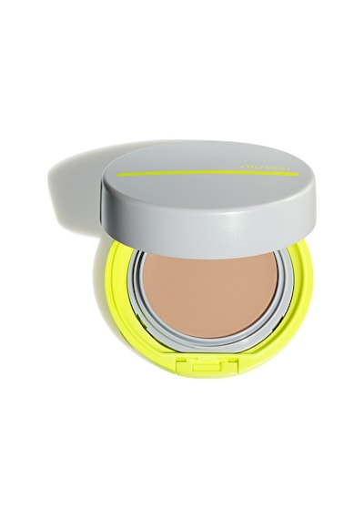 Shiseido Sports BB Compact Spf50 Medium