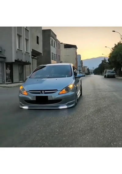 Peugeot 307 Boyasız Ön Tampon Eki