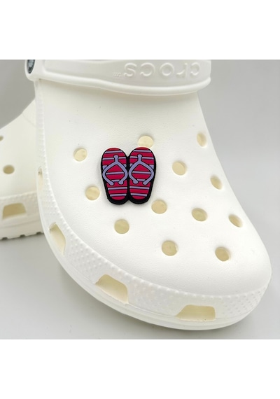 Crocs Terlik Süsü Ve Aksesuarı , Çanta Süsü Jibbitz Parmak Arası Terlik 07 Görsel Logo Aksesuar Lila-fuşya-siyah Crocs Terlik Süsü Ve Aksesuarı , Çanta Süsü Jibbitz Parmak Arası Terlik 07 Görsel Logo Aksesuar Lila-fuşya-siyah