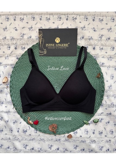 Softease V Yaka Balensiz Dikişsiz Lazer Kesim Rahat Soft Kumaştan Siyah