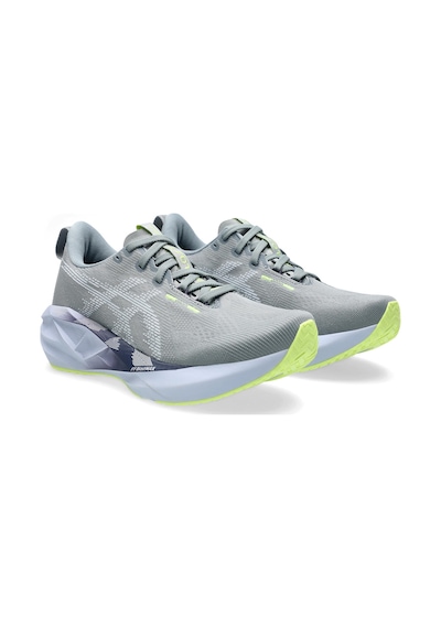 Asics Novablast 5 Kadın Siyah Koşu Ayakkabısı 1012b765-020 Siyah