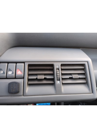 Renault Clio 1 Havalandırma Kanadı