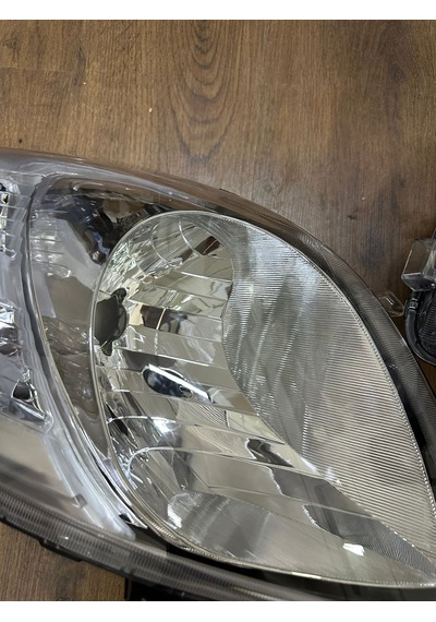 Toyota Yaris Ön Far Sağ Sol Set 2007-2009