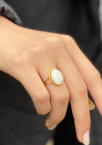 14 Ayar Altın Sedef Taşlı Oval Yüzük
