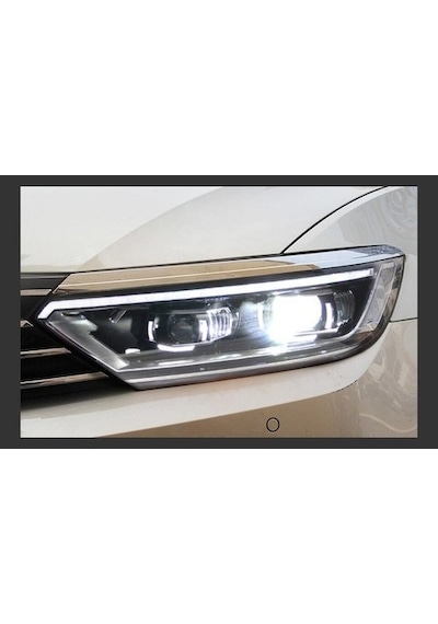 Volkswagen Passat 2019+ B 8.5 Elegance Led Far