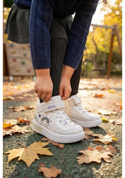 Vicco Şira Beyaz Anatomik Rahat Sneaker Işıklı Kız Çocuk Bot 946.p26k.257