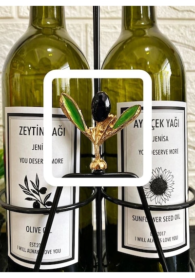 Zeytin Yaprağı Figürlü Vidalı Siyah Stand Yeşil 750 Ml Şişe Akıtı