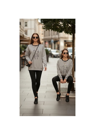 The Kadın Kedi Nakışlı Sweatshirt Rahat Kalıp 3 İplik Şardonsuz, Siyah & Gri Melanj Gri Melanj The Kadın Kedi Nakışlı Sweatshirt Rahat Kalıp 3 İplik Şardonsuz, Siyah & Gri Melanj Gri Melanj