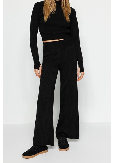 Ersefa Tarz Kadın Modern Moda Normal Bel Boru Paça Dik Yaka Crop Parmak siyah