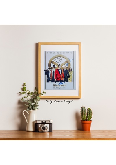 Kingsman 21x26 Cm Boyutunda El İmzalı Fotoğraf Ömür Boyu Coa