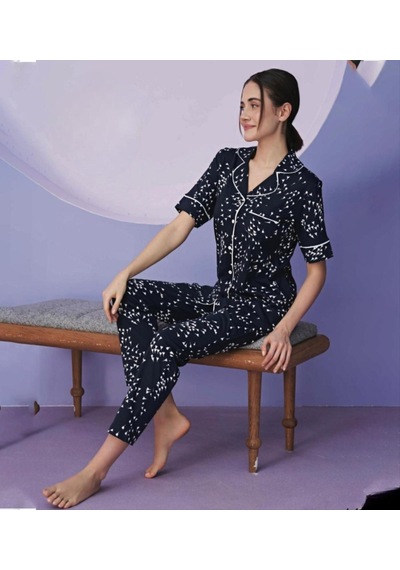 Miss Klein Kadın Büyük Beden Gömlek Yaka Pamuklu Likralı Kısa Kol Pijama Takımı 1130 - 1 Adet Lacivert Miss Klein Kadın Büyük Beden Gömlek Yaka Pamuklu Likralı Kısa Kol Pijama Takımı 1130 - 1 Adet Lacivert