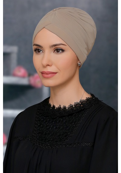 Hürrem Bone Bej Pratik Hazır Geçmeli Tesettür Bone Sandy Kumaş Taçlı Büzgülü (545490270) Bej