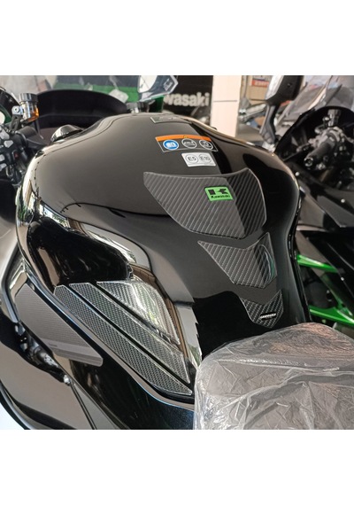 Kawasaki H2-sx 2025 İle Uyumlu Kaydırmaz 6d Karbon 13 Parça Tank Pad Seti Gc49 KARBON