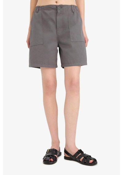 DeFacto Coool Normal Bel Kısa Paça Gabardin Bermuda Şort F3318AX25SMAR193