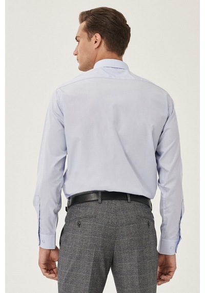 AC&Co / Altınyıldız Classics Erkek ACIK MAVI Kolay Ütülenebilir Comfort Fit Geniş Kesim Klasik Yaka Gömlek Açık Mavi AC&Co / Altınyıldız Classics Erkek ACIK MAVI Kolay Ütülenebilir Comfort Fit Geniş Kesim Klasik Yaka Gömlek Açık Mavi
