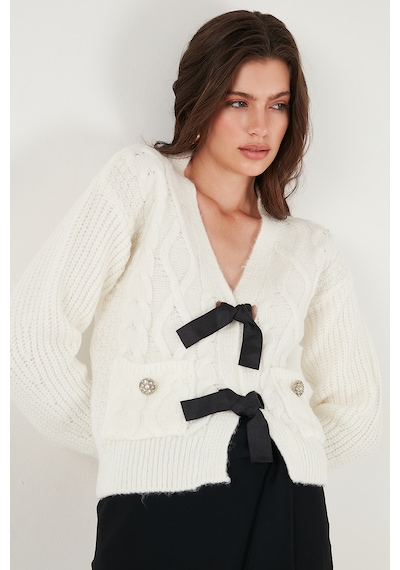 Lela Premium Regular Fit V Yaka Fiyonk Bağlama Detaylı Örgü Desenli Triko Bayan Hırka 680Kz1947 Ekru